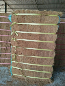 Coir peat pressed bales 60x80x40cm(70kg) | Coir peat VinaTap