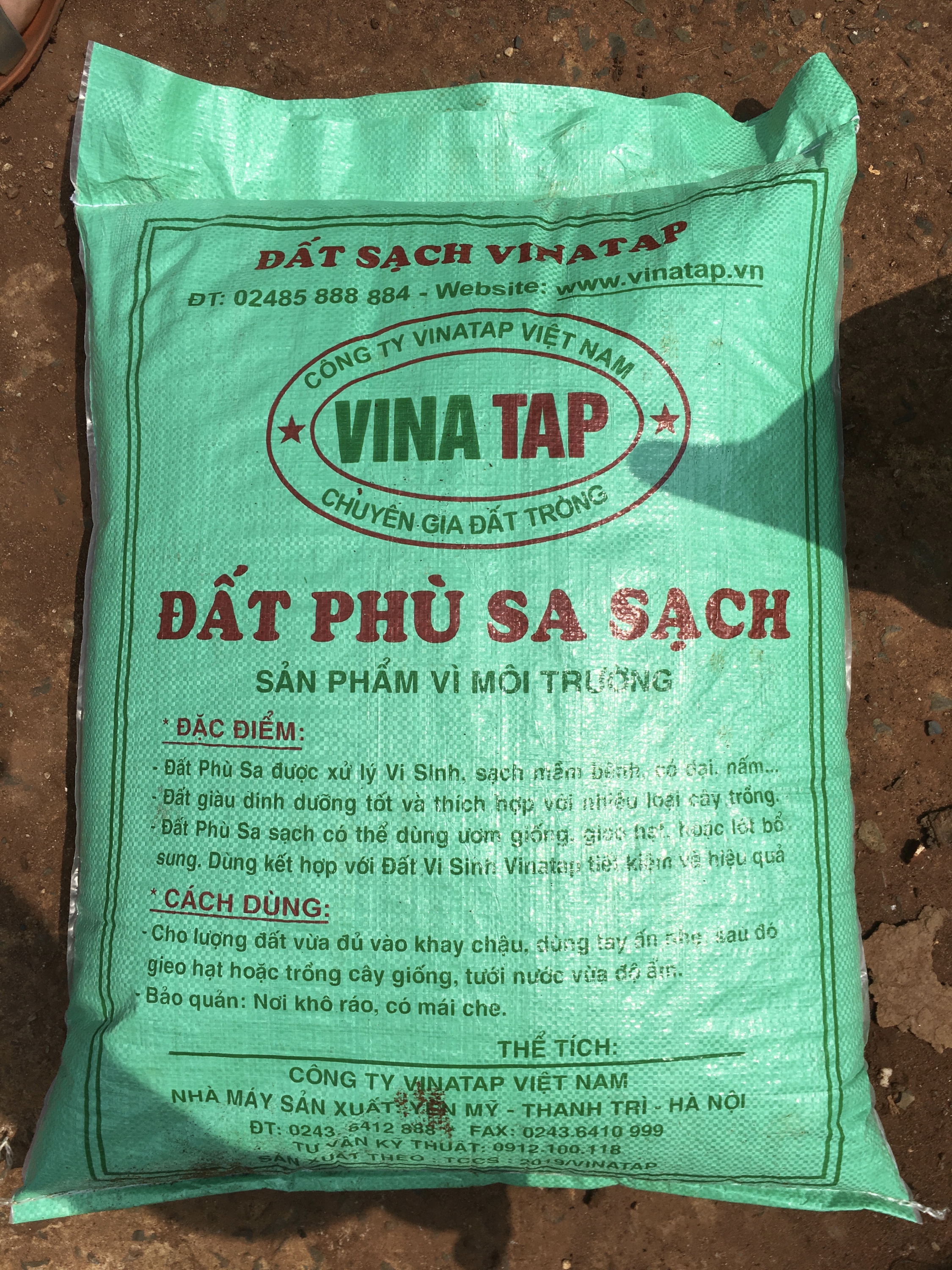 Đất thịt trồng cây, đất thịt sạch đóng bao 25kg | Đất đã nghiền nhỏ, xử lý sạch nấm, cỏ dại, mầm bệnh | Hàng chính hãng VinaTap