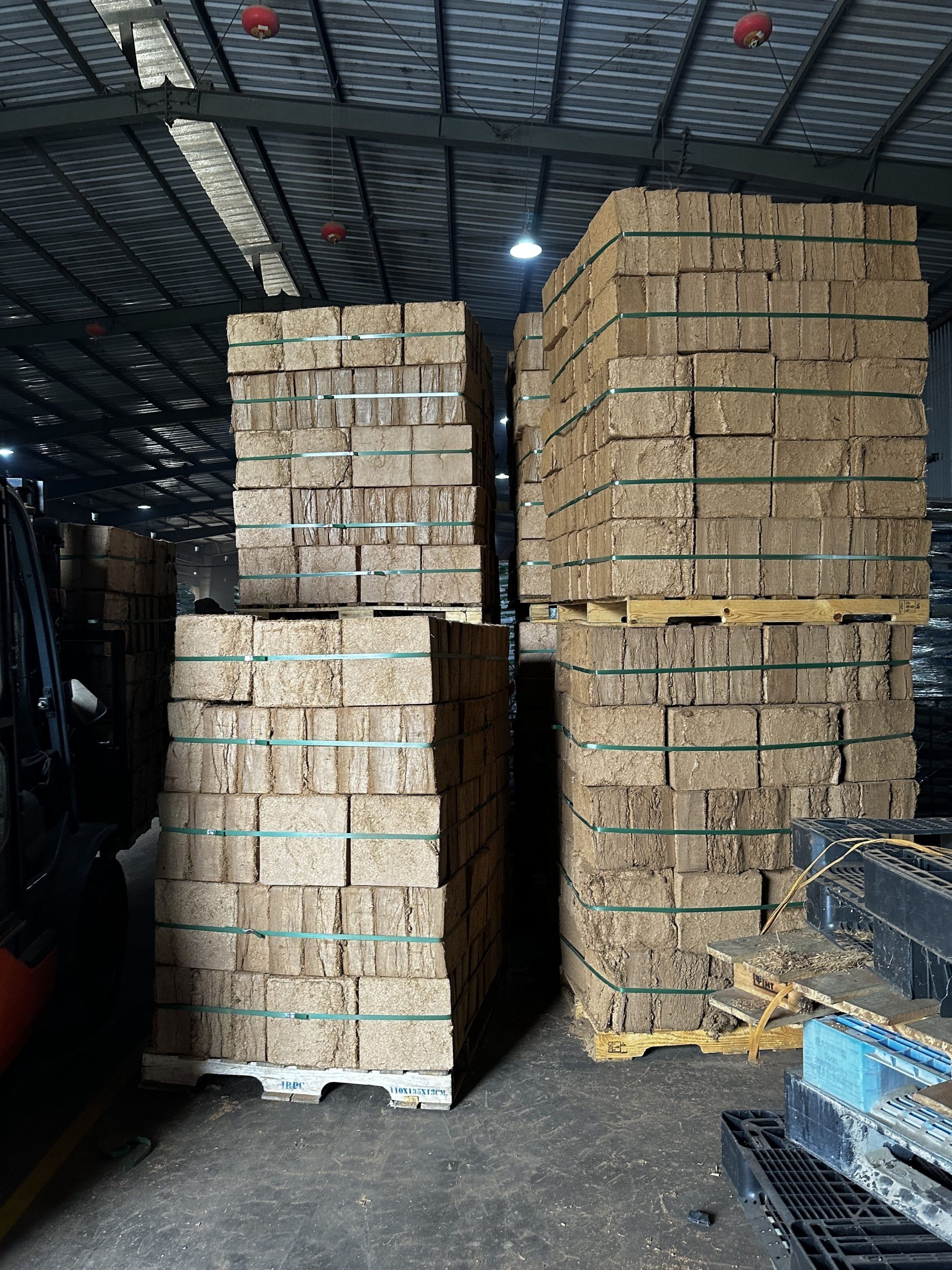 Thông số kỹ thuật mụn dừa nén 0,5kg VinaTap Coco Brick chuẩn xuất khẩu