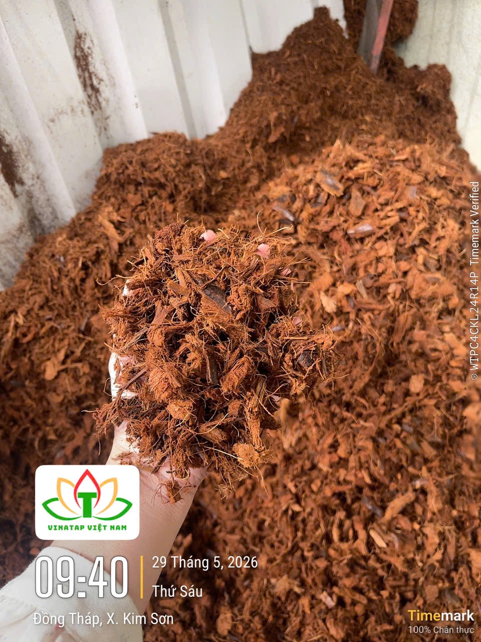 Coco Husk Chip Supplier Vietnam | Buffered Coconut Husk Chips Exporter